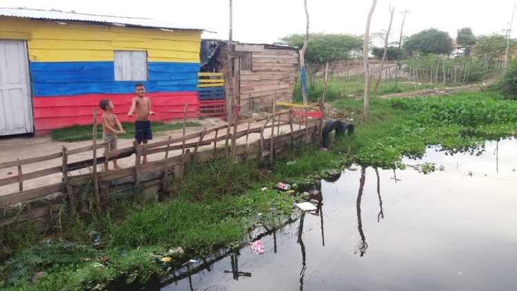 Barrio Siete de Agosto cerca al arroyo 2018