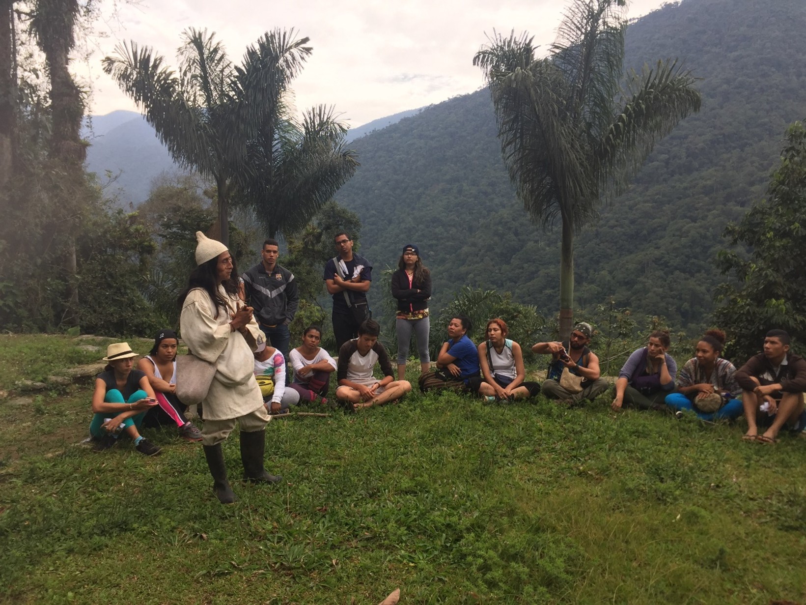 Mama Rumualdo, lecturing some students